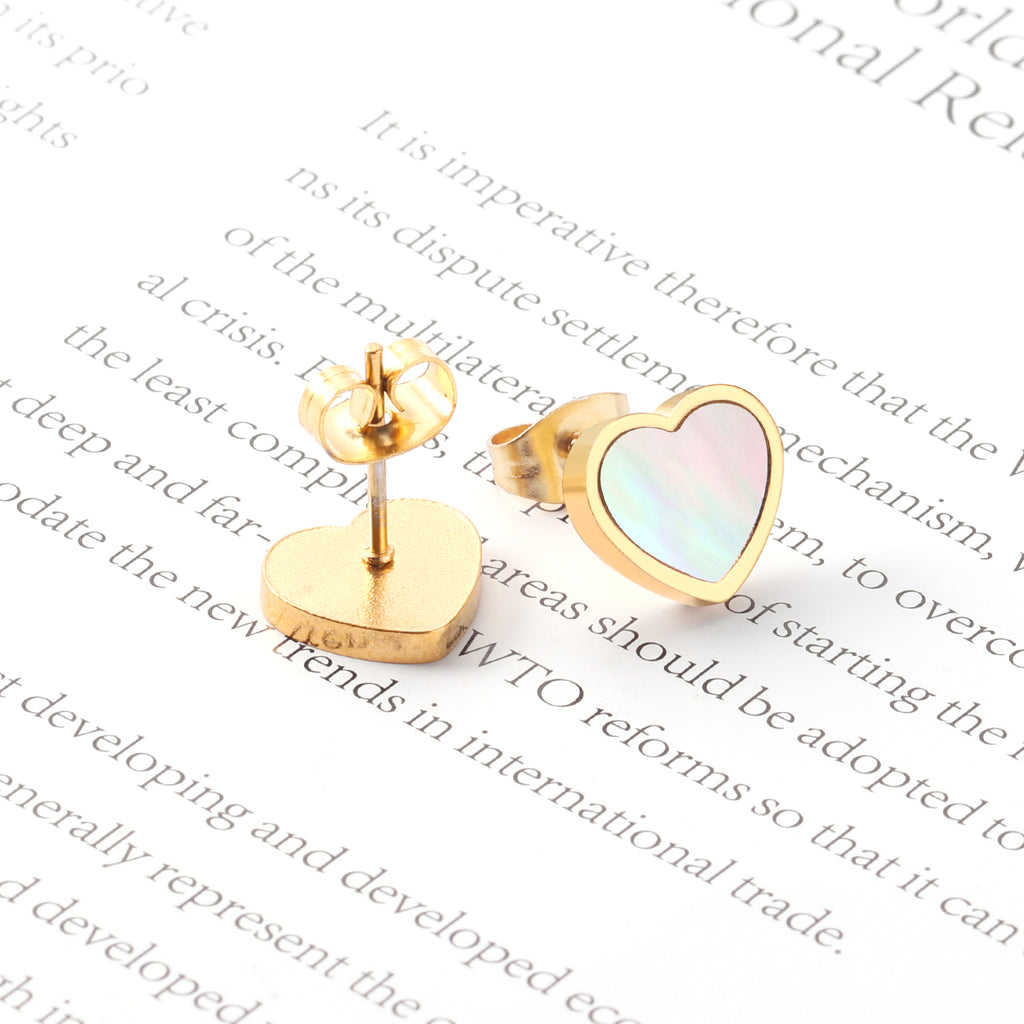 Shell Heart stud earrings